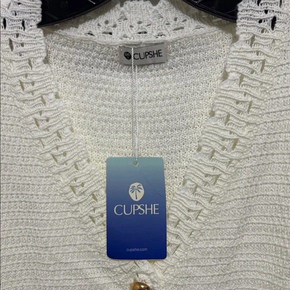 Cupshe Sleeveless Sweater Vest - Picture 2 of 4